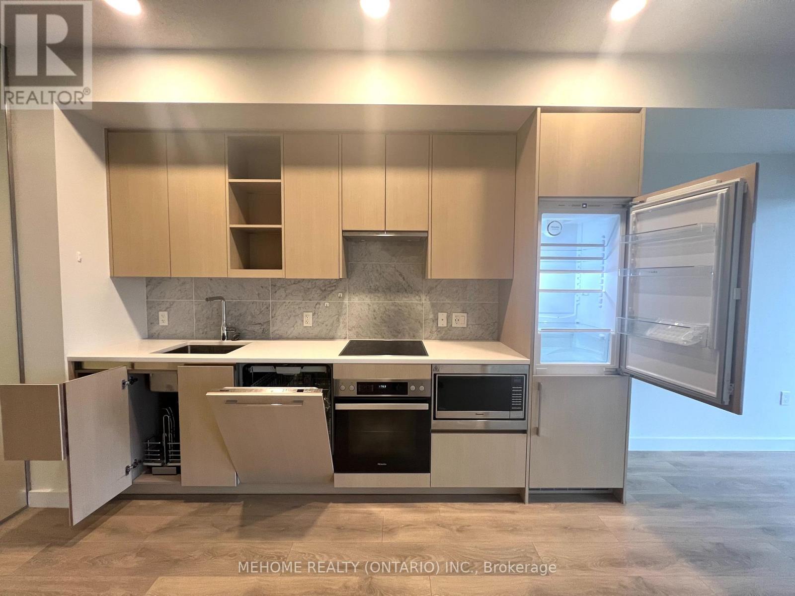 1608 - 95 Mcmahon Drive E, Toronto, Ontario  M2K 0H2 - Photo 8 - C12498538