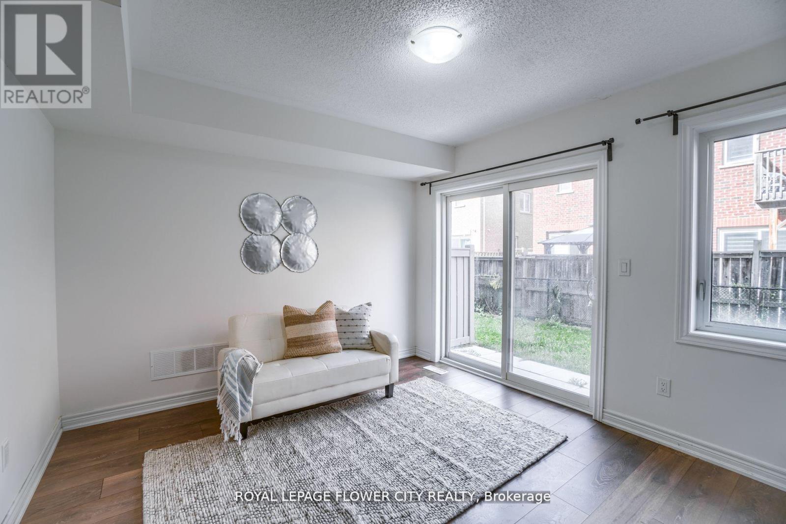 14 Faye Street, Brampton, Ontario  L6P 4M9 - Photo 31 - W12498234