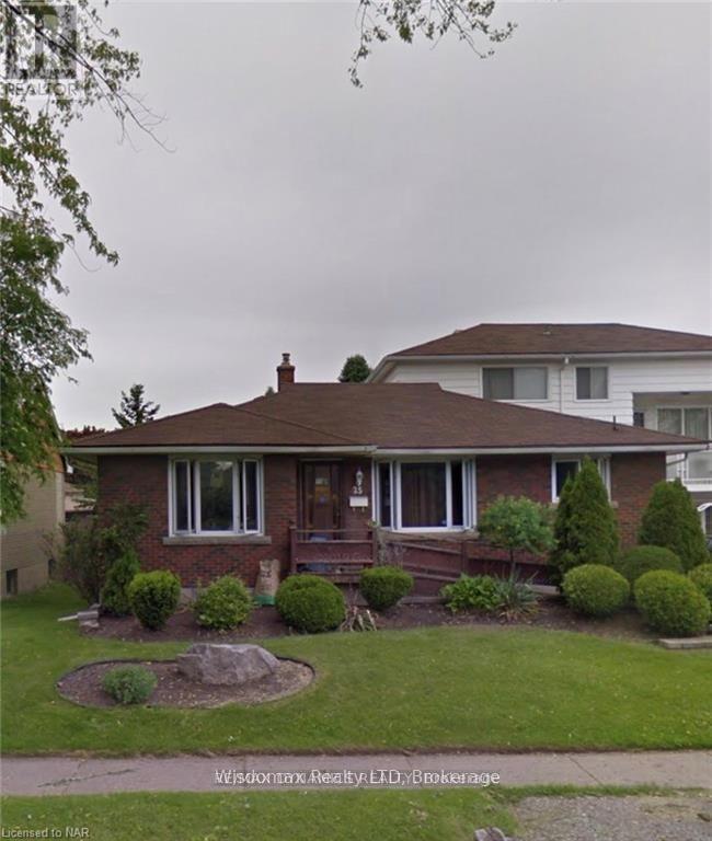 25 TED STREET, St. Catharines, Ontario