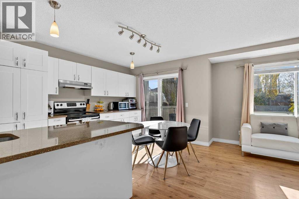 162 Mt Apex Crescent Se, Calgary, Alberta  T2Z 3C1 - Photo 6 - A2260711