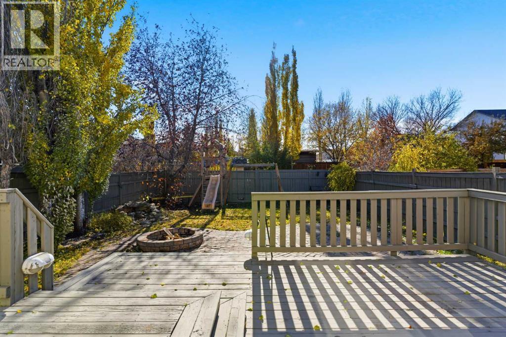 162 Mt Apex Crescent Se, Calgary, Alberta  T2Z 3C1 - Photo 8 - A2260711