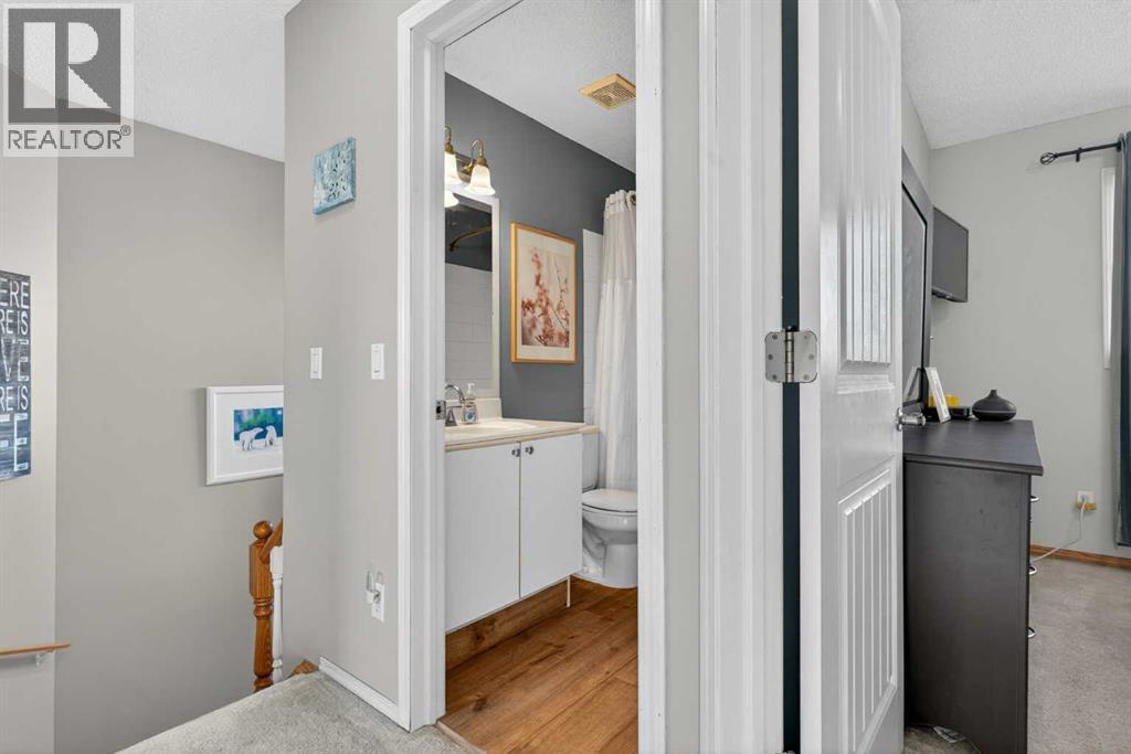 162 Mt Apex Crescent Se, Calgary, Alberta  T2Z 3C1 - Photo 29 - A2260711