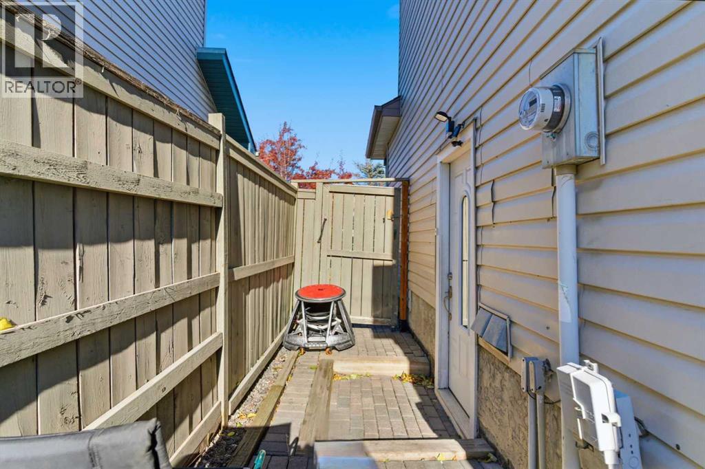 162 Mt Apex Crescent Se, Calgary, Alberta  T2Z 3C1 - Photo 46 - A2260711