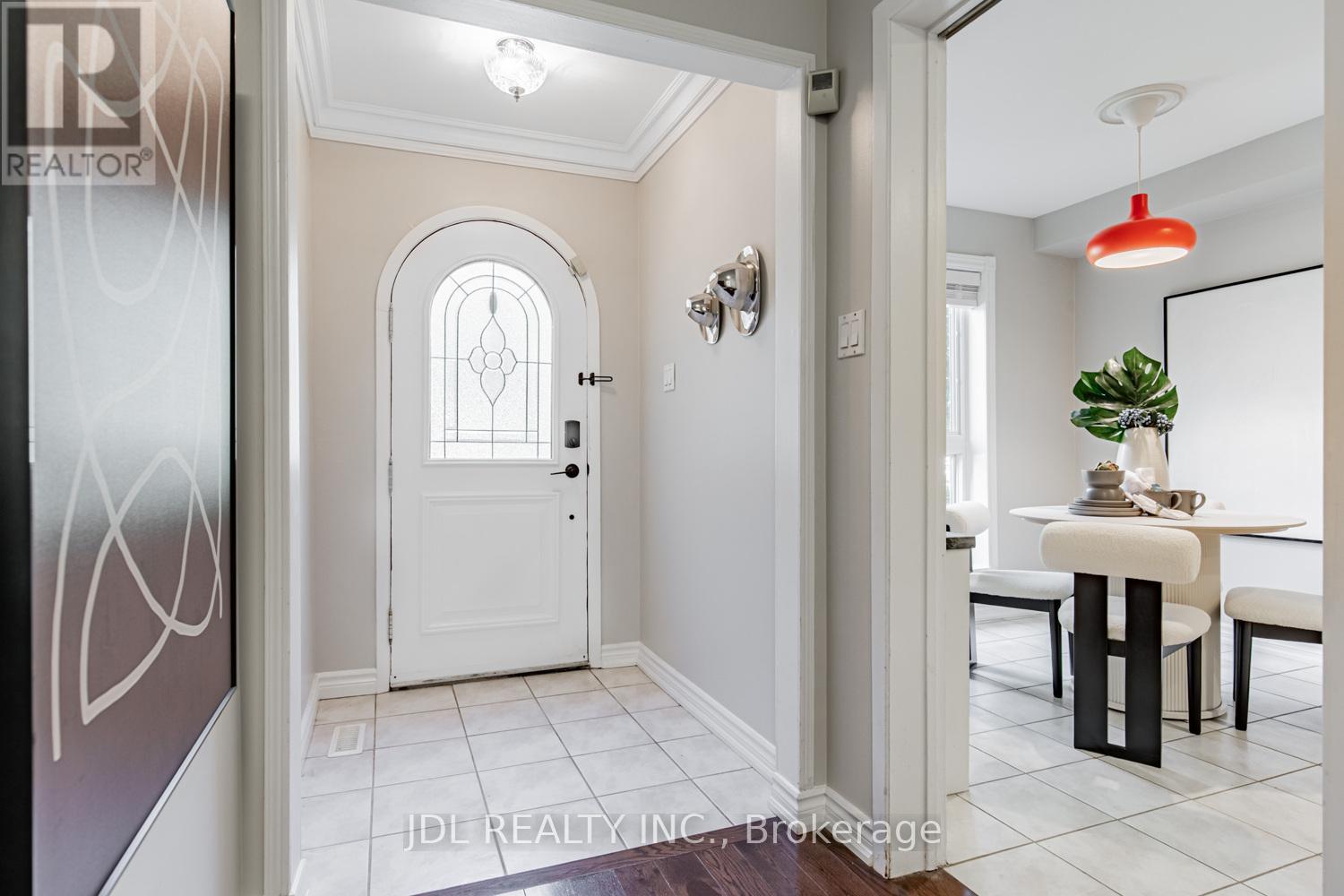 217 - 29 Scenic Mill Way, Toronto, Ontario  M2L 1S4 - Photo 4 - C12500288