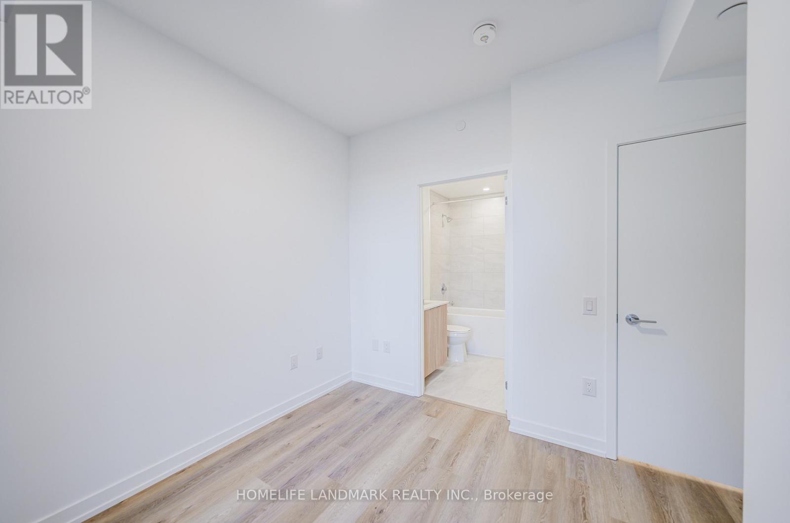 1208 - 395 Square One Drive, Mississauga, Ontario  L5B 0P6 - Photo 23 - W12498252