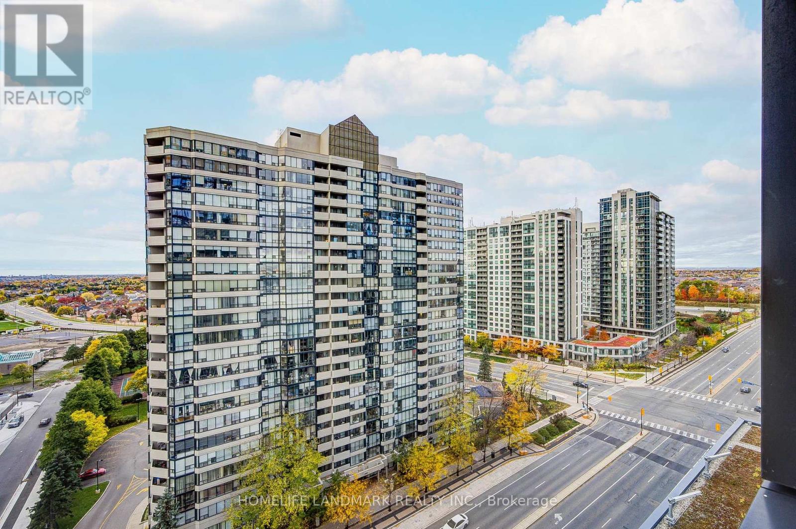 1208 - 395 Square One Drive, Mississauga, Ontario  L5B 0P6 - Photo 25 - W12498252