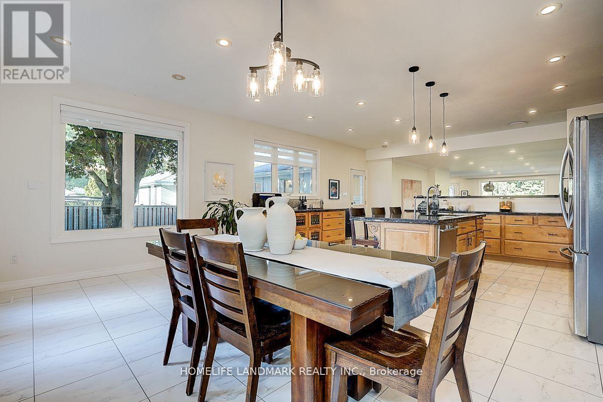 12 Paramount Road, Markham, Ontario  L3P 2V7 - Photo 15 - N12500284