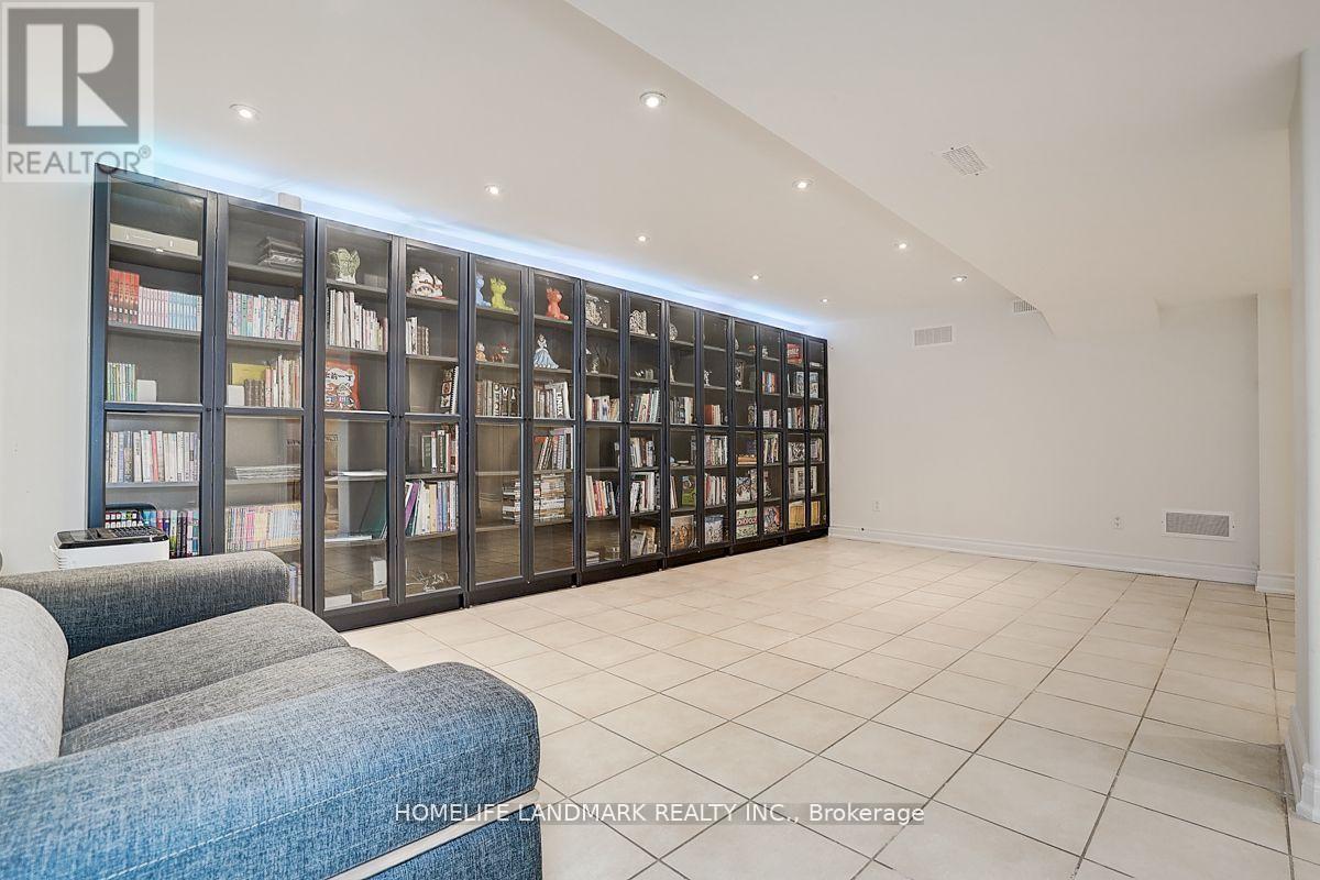 12 Paramount Road, Markham, Ontario  L3P 2V7 - Photo 33 - N12500284