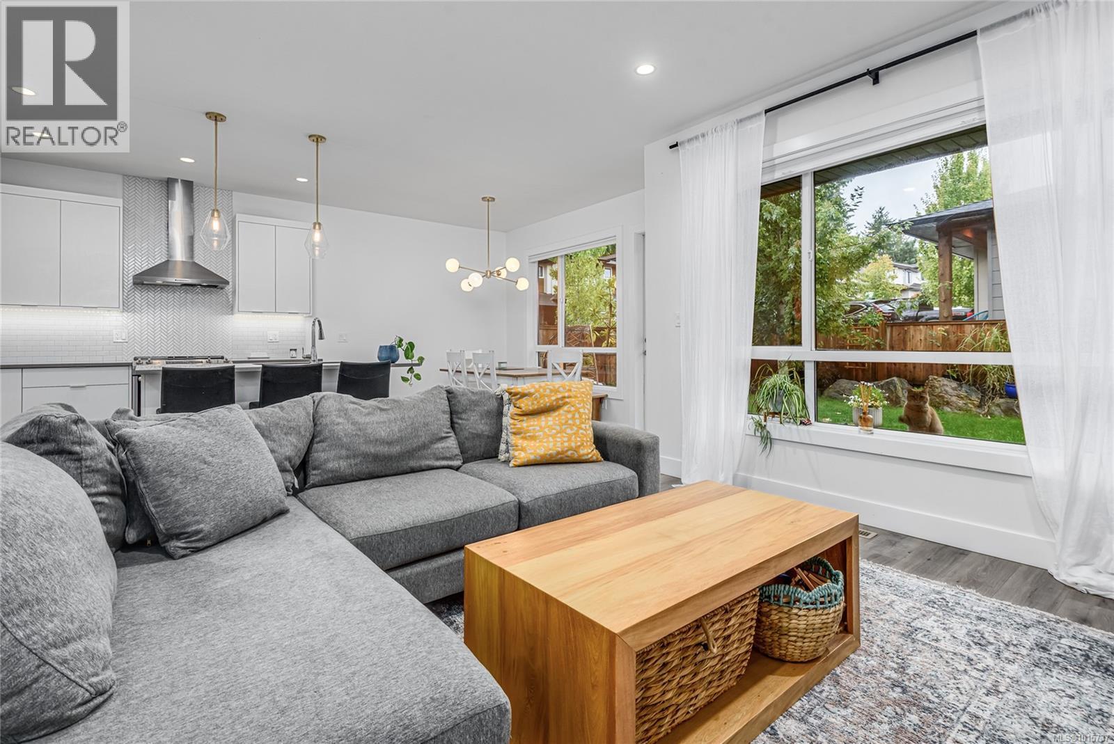 12 2607 Kendal Ave, Cumberland, British Columbia  V0R 1S0 - Photo 18 - 1015737