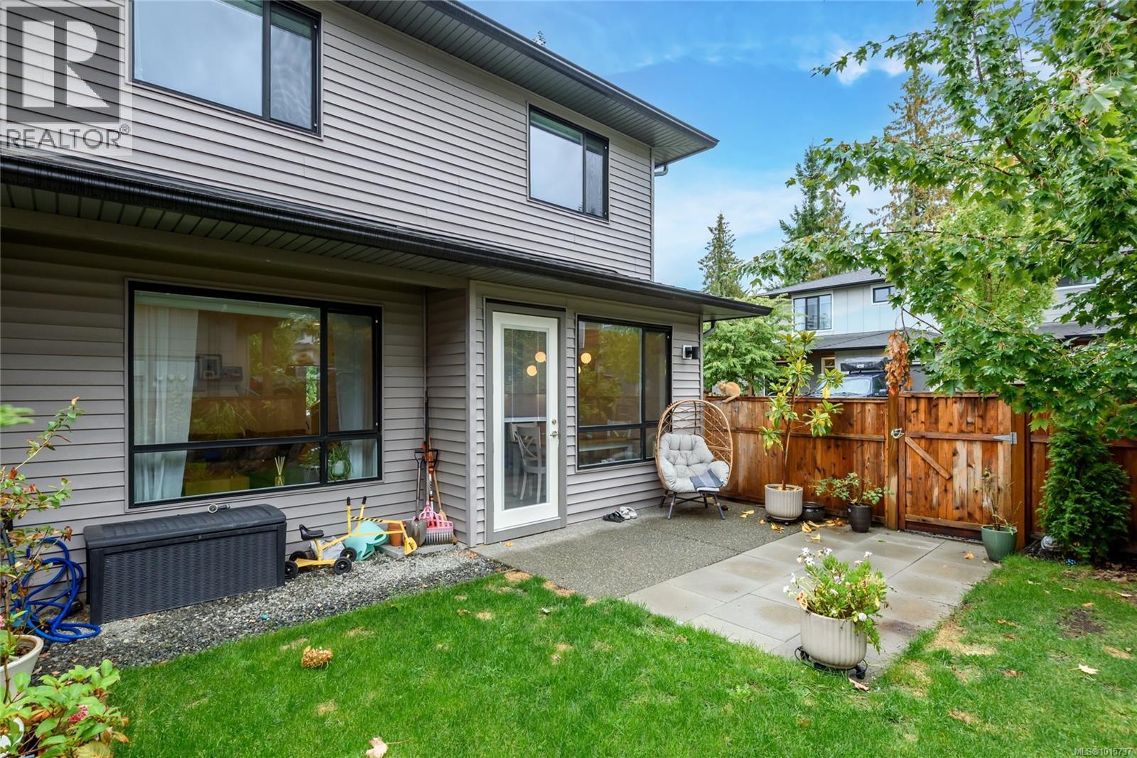 12 2607 Kendal Ave, Cumberland, British Columbia  V0R 1S0 - Photo 33 - 1015737