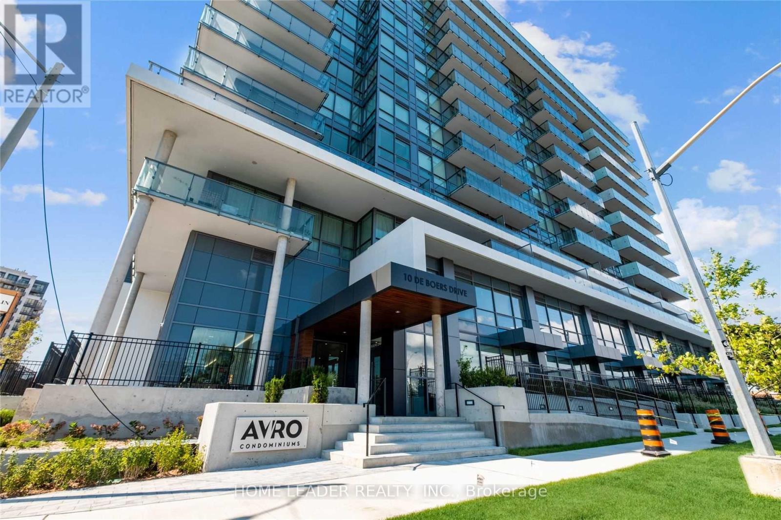 803 - 10 DE BOERS DRIVE, Toronto, Ontario