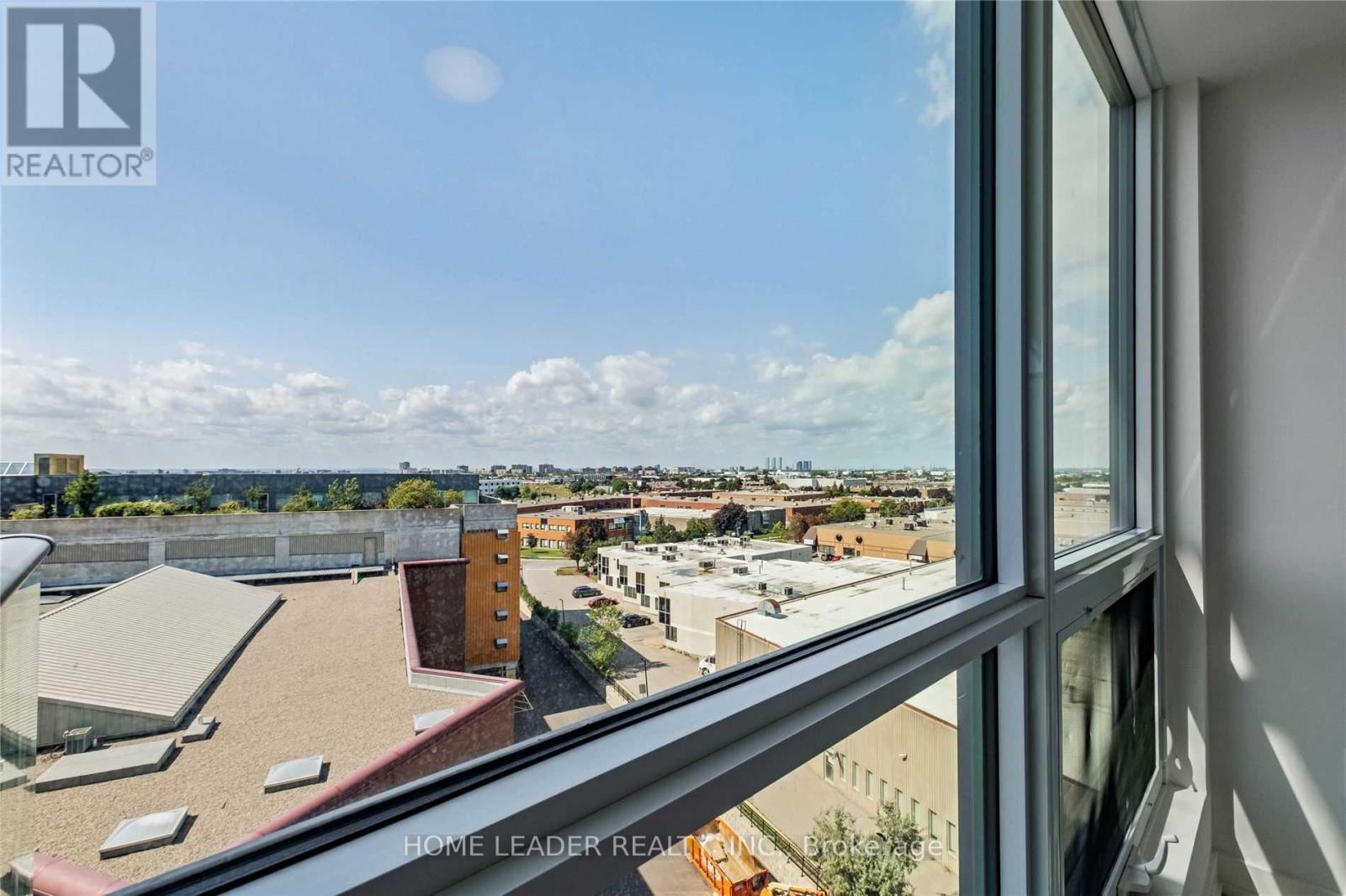 803 - 10 De Boers Drive, Toronto, Ontario  M3J 0H1 - Photo 10 - W12500282