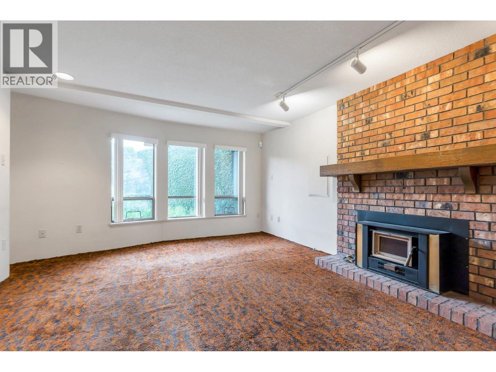 8660 Camden Crescent, Richmond, British Columbia  V7C 3G4 - Photo 6 - R3053512