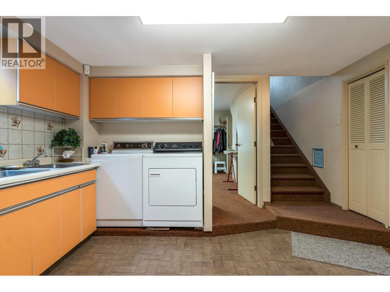 8660 Camden Crescent, Richmond, British Columbia  V7C 3G4 - Photo 13 - R3053512