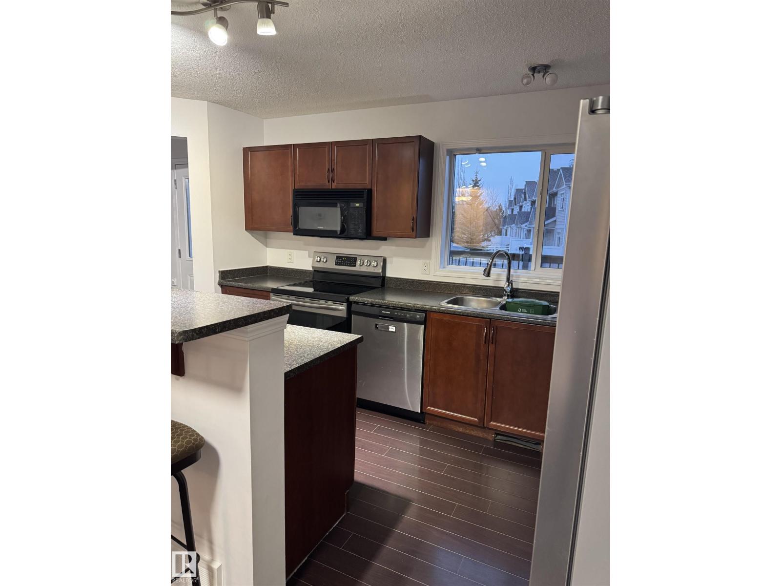 7112 19a Av Sw, Edmonton, Alberta  T6X 0K2 - Photo 5 - E4464426