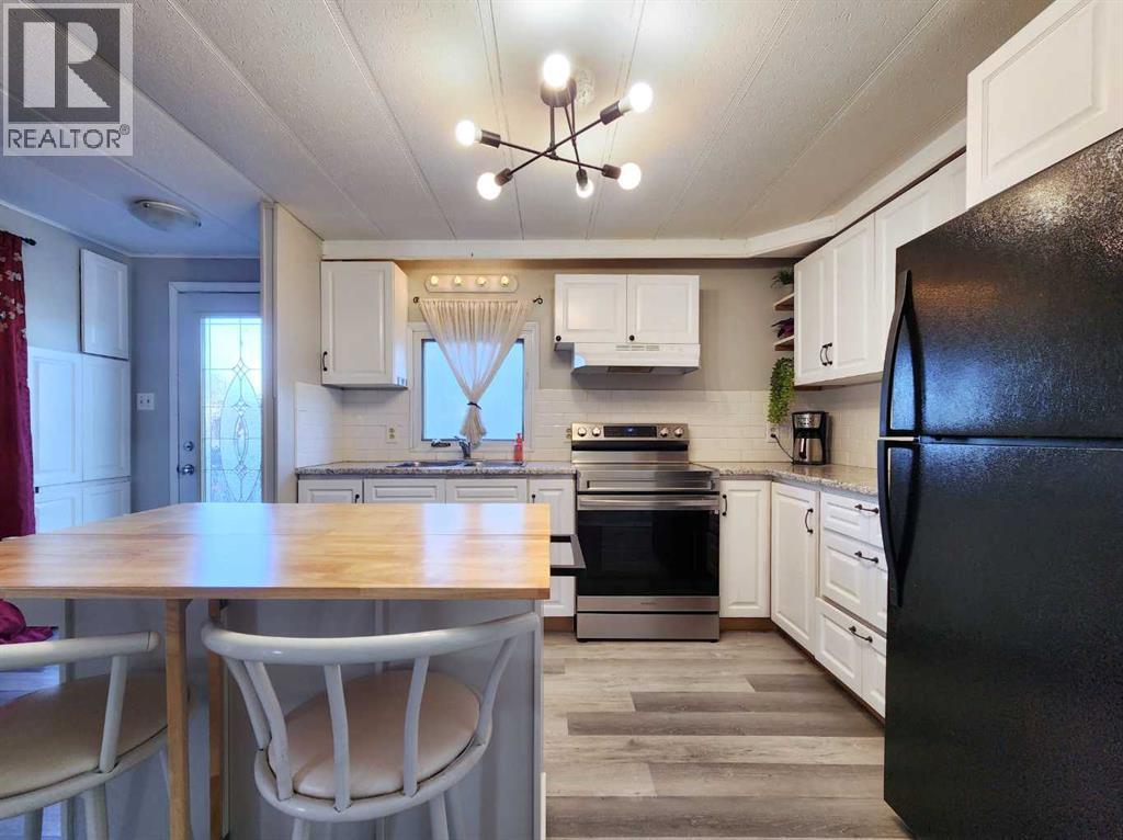 34 Willow Road W, Claresholm, Alberta