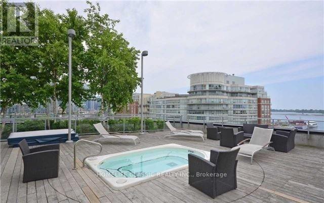 2105 - 38 Dan Leckie Way, Toronto, Ontario  M5V 2V6 - Photo 13 - C12500302