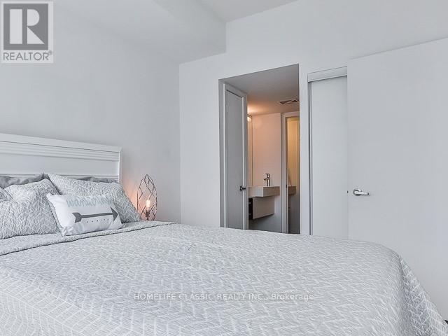 2105 - 38 Dan Leckie Way, Toronto, Ontario  M5V 2V6 - Photo 7 - C12500302