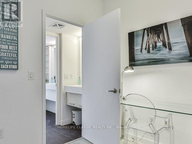 2105 - 38 Dan Leckie Way, Toronto, Ontario  M5V 2V6 - Photo 9 - C12500302