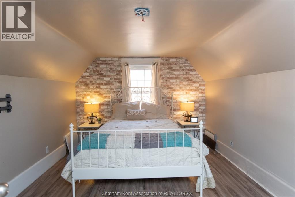 232 Hughes Street, Dresden, Ontario  N0P 1M0 - Photo 17 - 25020041