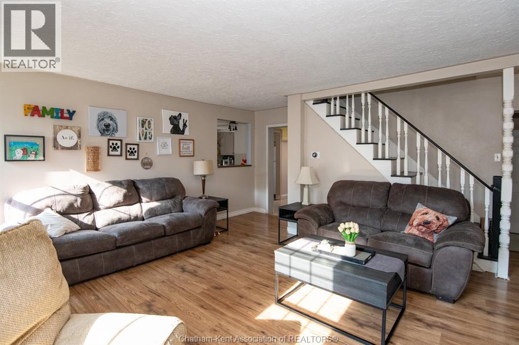 232 Hughes Street, Dresden, Ontario  N0P 1M0 - Photo 6 - 25020041