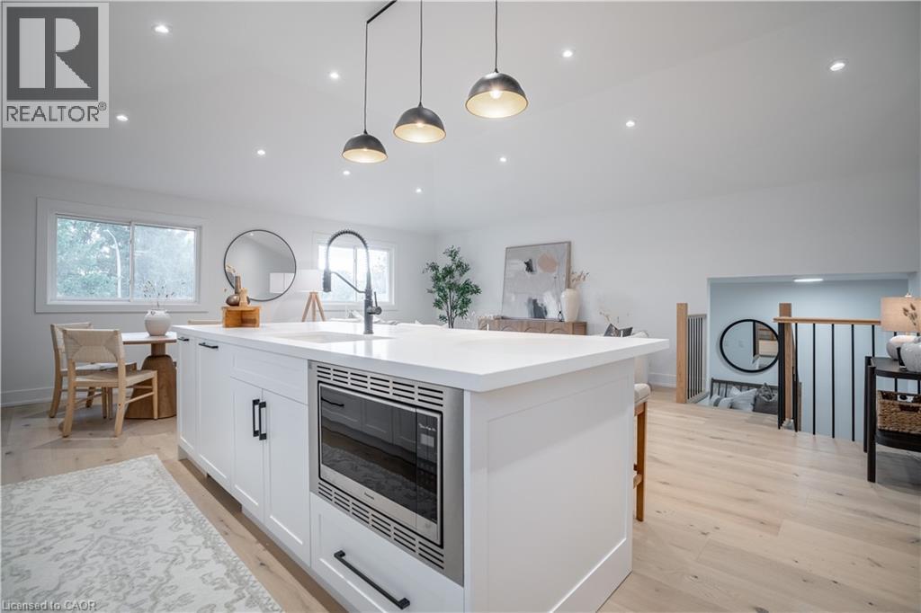 1365 Janina Boulevard, Burlington, Ontario  L7P 1K5 - Photo 16 - 40778610