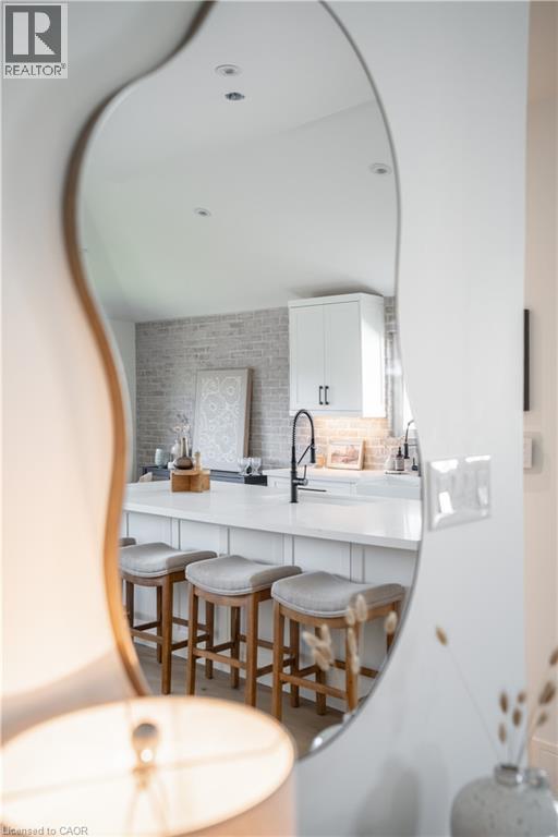 1365 Janina Boulevard, Burlington, Ontario  L7P 1K5 - Photo 18 - 40778610