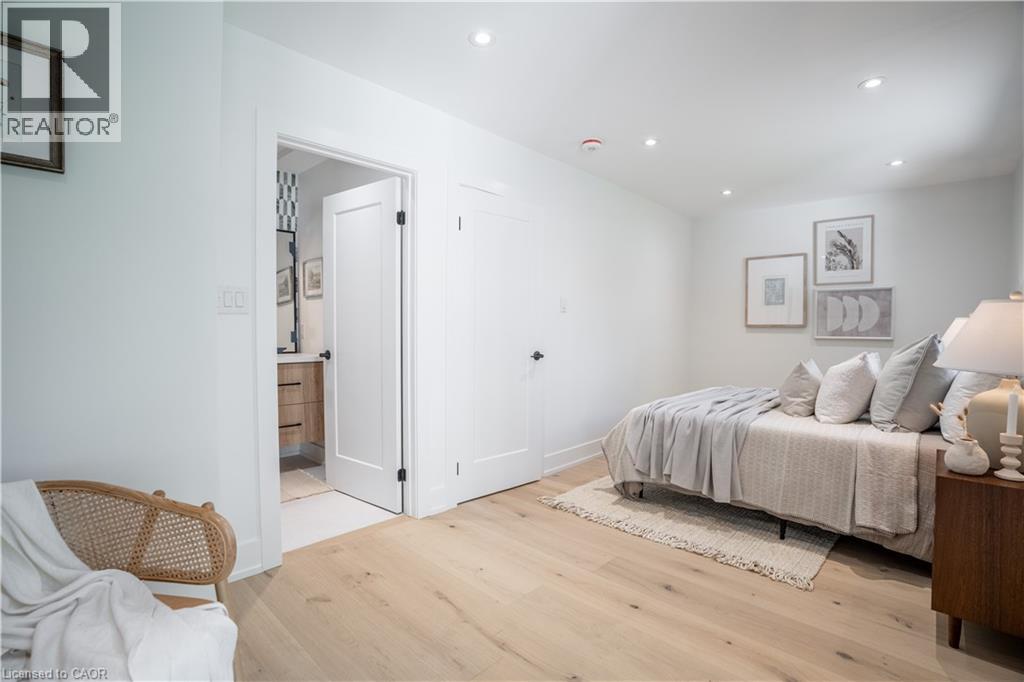 1365 Janina Boulevard, Burlington, Ontario  L7P 1K5 - Photo 20 - 40778610