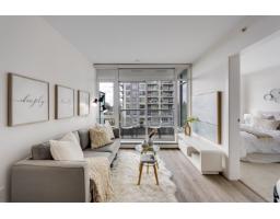 1114 13350 CENTRAL AVENUE, Surrey, British Columbia