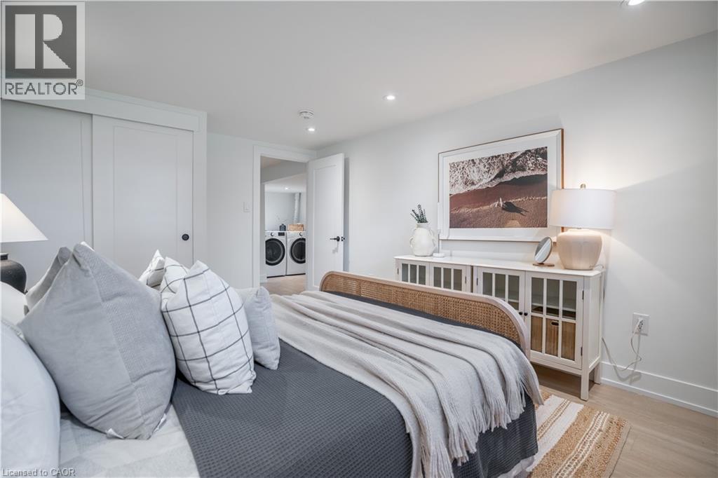 1365 Janina Boulevard, Burlington, Ontario  L7P 1K5 - Photo 33 - 40778610