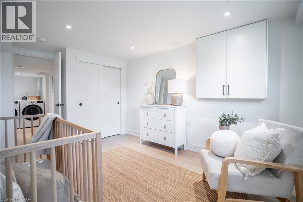 1365 Janina Boulevard, Burlington, Ontario  L7P 1K5 - Photo 35 - 40778610