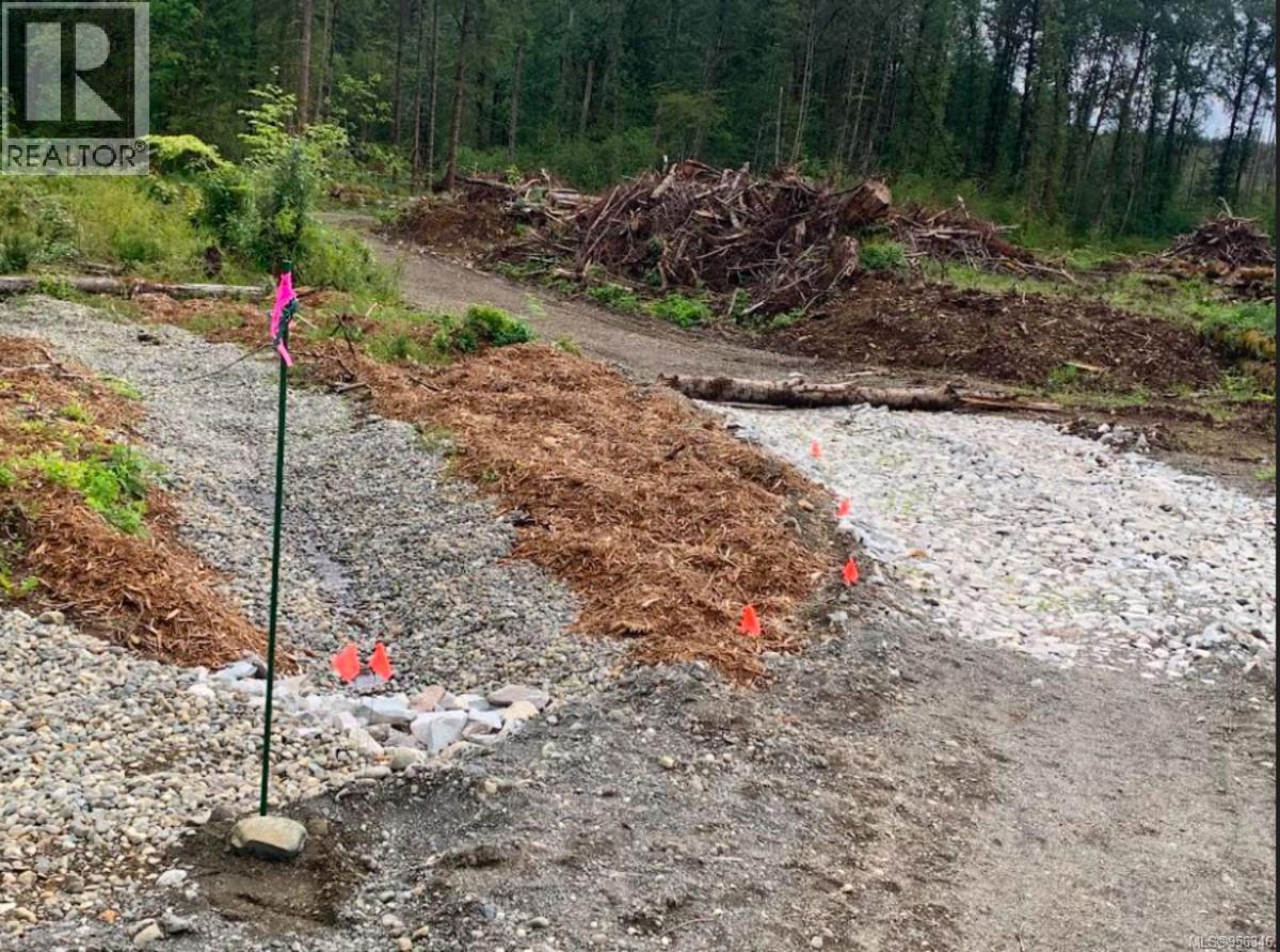 2201 Ronson Rd, Courtenay, British Columbia  V9N 9K2 - Photo 22 - 956346