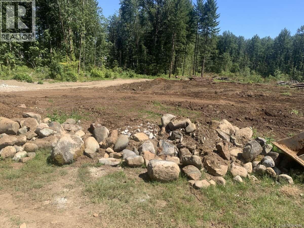 2201 Ronson Rd, Courtenay, British Columbia  V9N 9K2 - Photo 35 - 956346