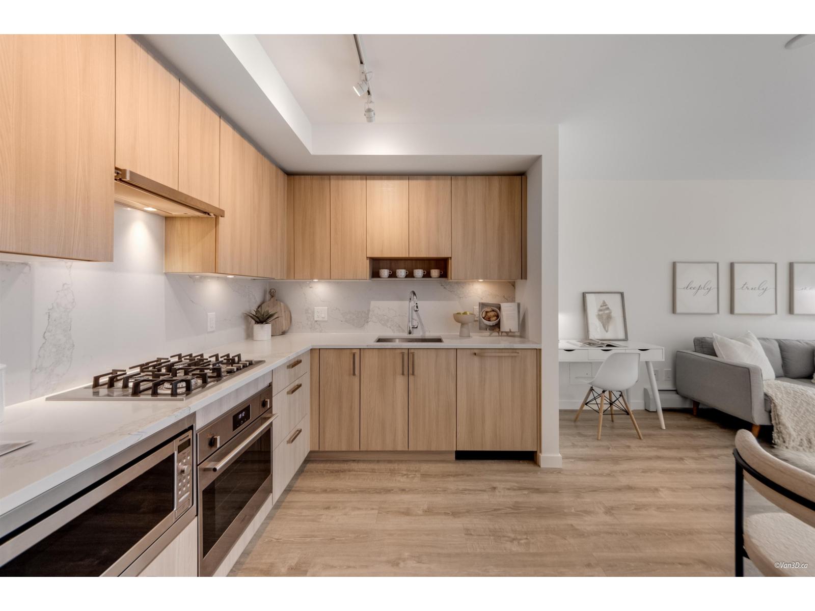 1114 13350 Central Avenue, Surrey, British Columbia V3T 0S1 - Photo 9 - R3060468