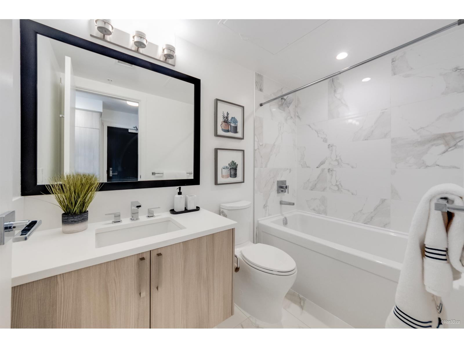 1114 13350 Central Avenue, Surrey, British Columbia V3T 0S1 - Photo 17 - R3060468