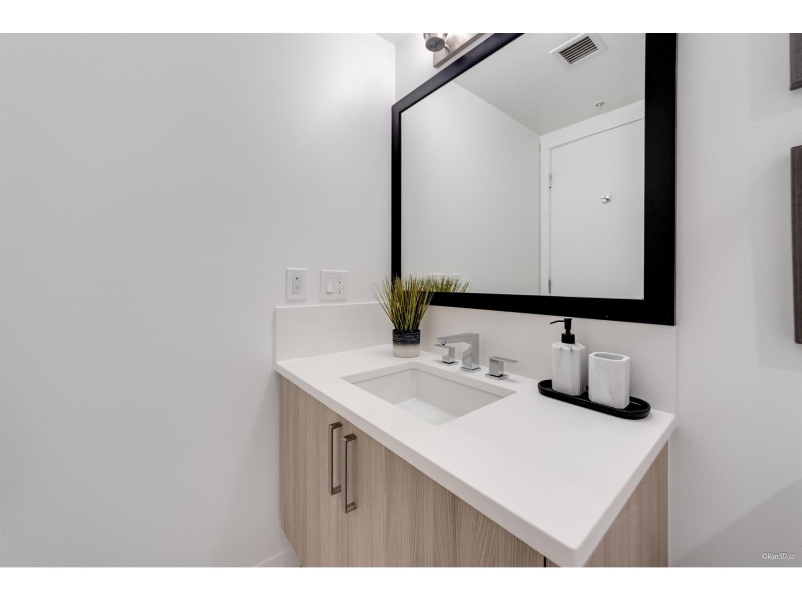 1114 13350 Central Avenue, Surrey, British Columbia V3T 0S1 - Photo 18 - R3060468