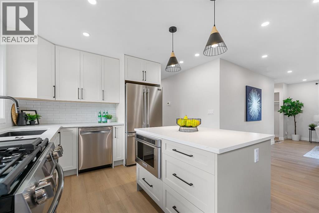 9519 2 Street Se, Calgary, Alberta  T2J 0V8 - Photo 10 - A2256591