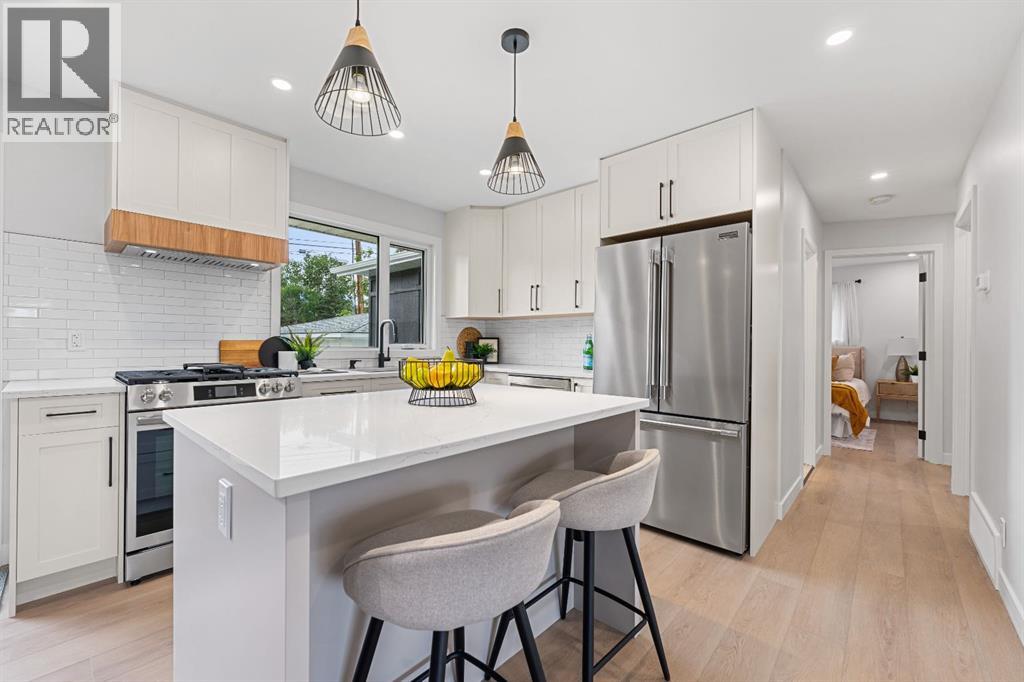 9519 2 Street Se, Calgary, Alberta  T2J 0V8 - Photo 6 - A2256591