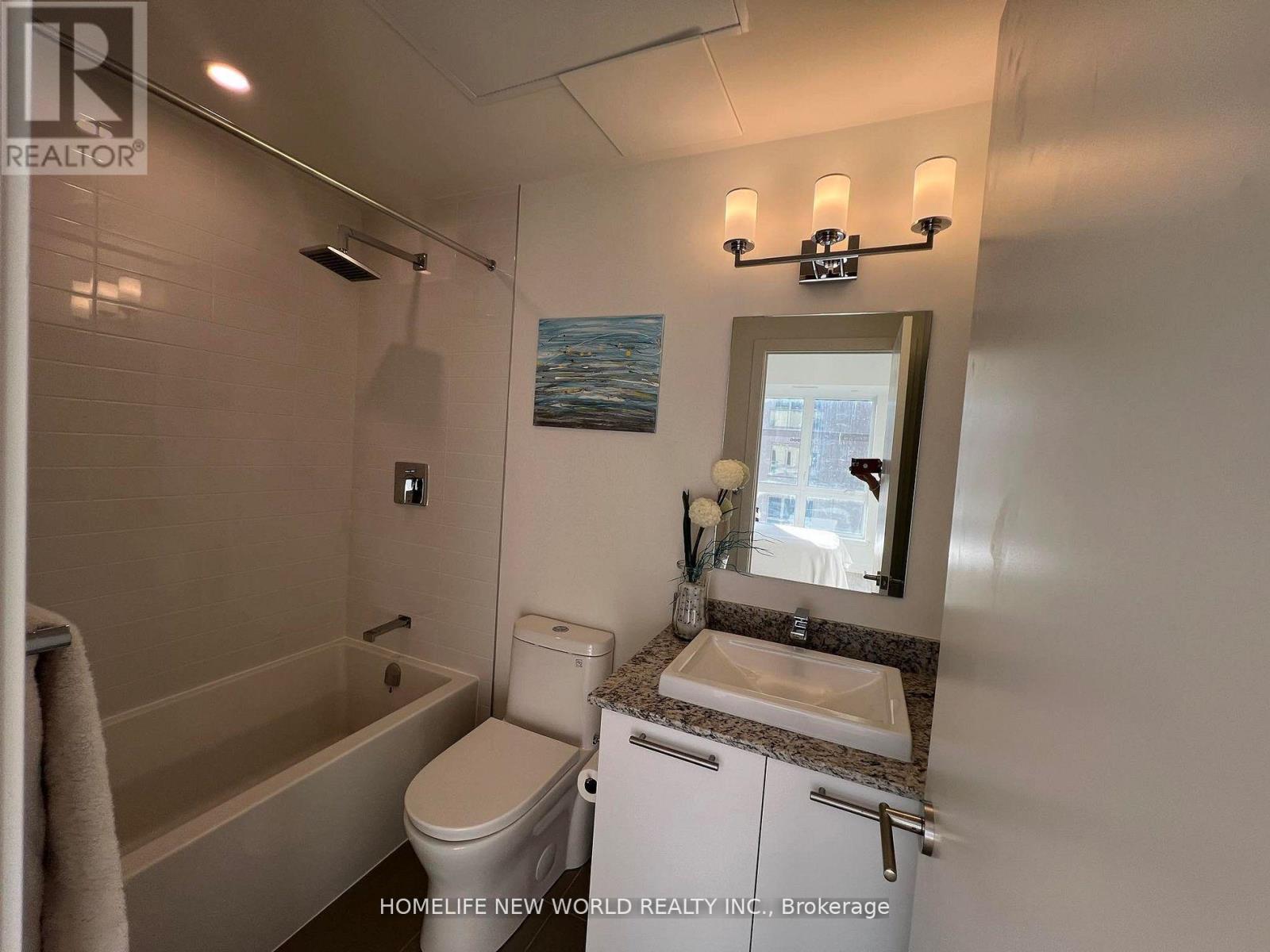 306 - 101 Cathedral High Street, Markham, Ontario  L6C 3L8 - Photo 10 - N12500328