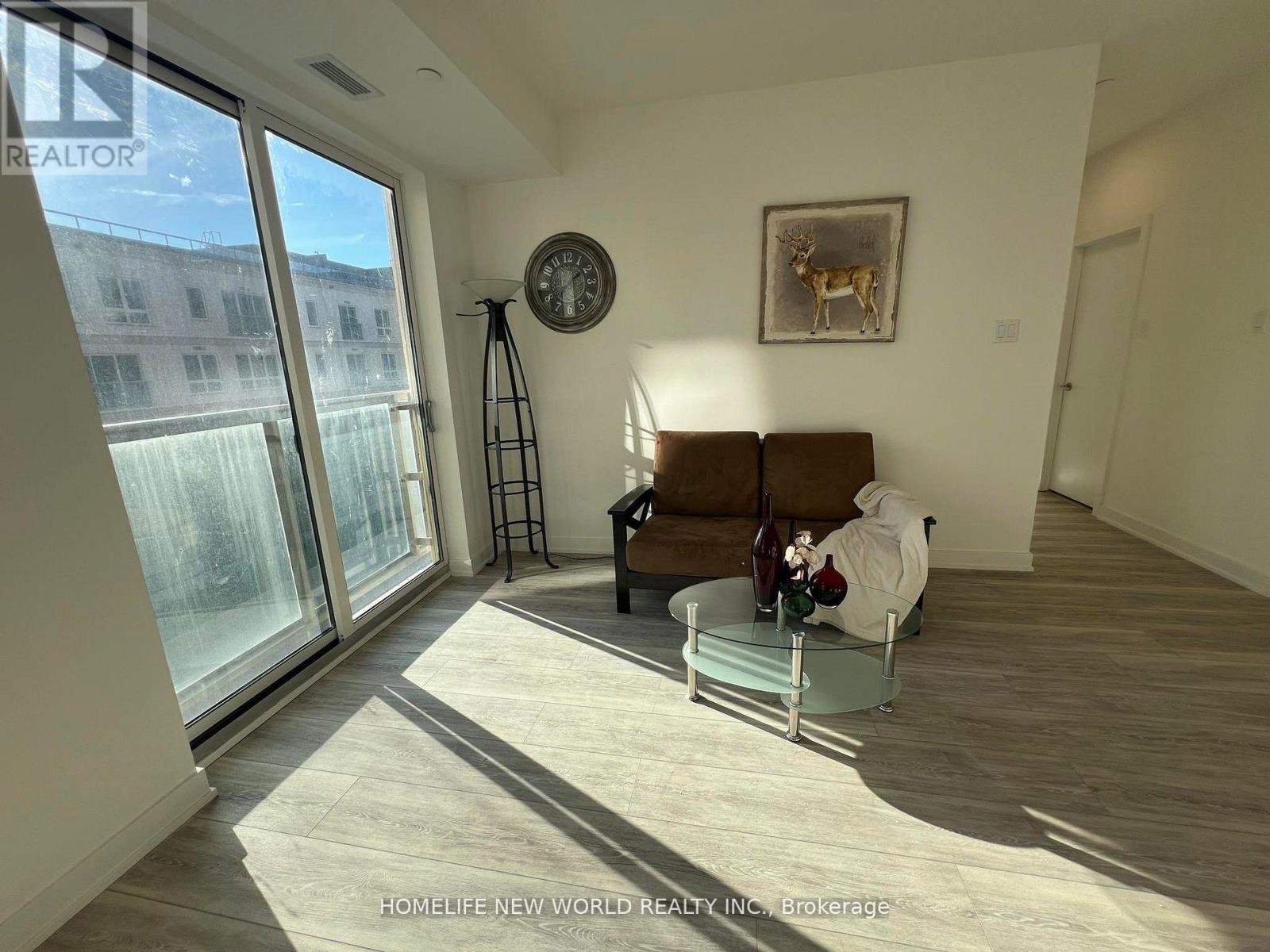 306 - 101 Cathedral High Street, Markham, Ontario  L6C 3L8 - Photo 6 - N12500328