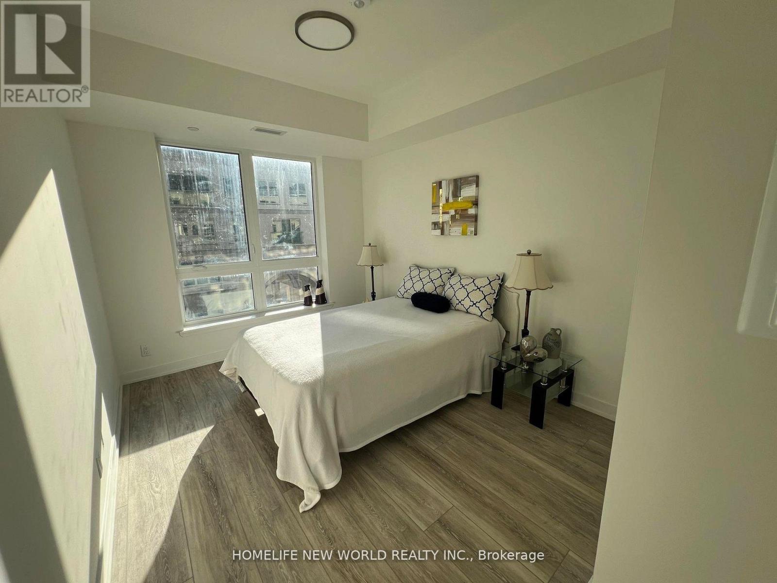 306 - 101 Cathedral High Street, Markham, Ontario  L6C 3L8 - Photo 9 - N12500328