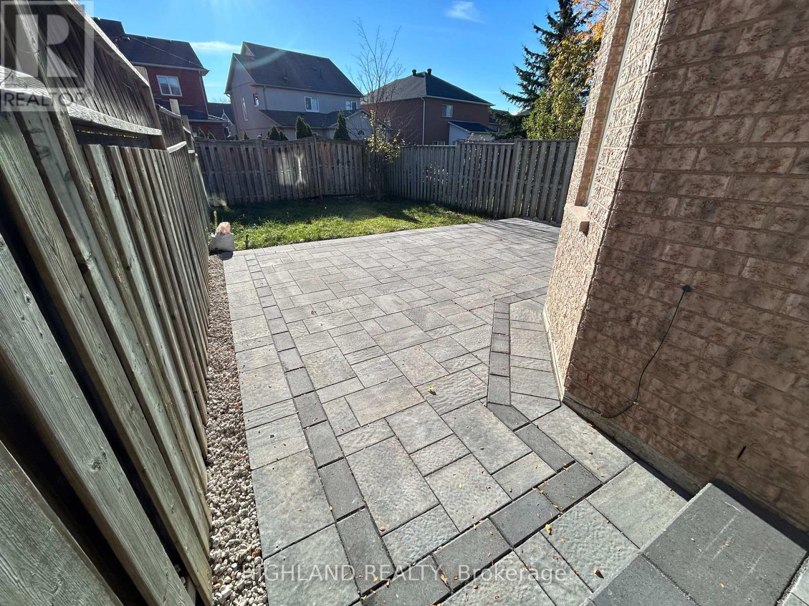 916 Golden Farmer Way, Mississauga, Ontario  L5W 1B4 - Photo 26 - W12500314