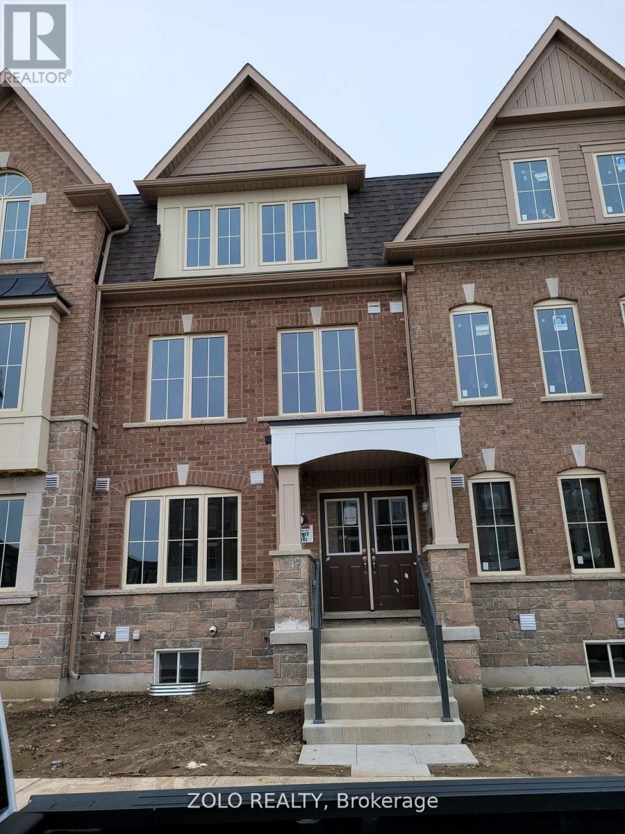 28 REMEMBRANCE ROAD S, Brampton, Ontario