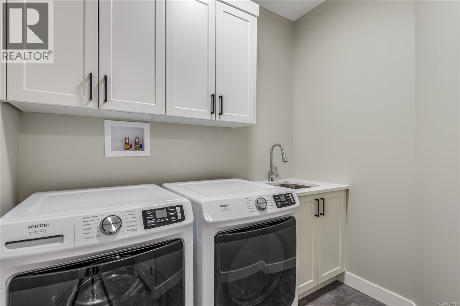 766 Sitka St, Campbell River, British Columbia  V9H 0G4 - Photo 30 - 994414