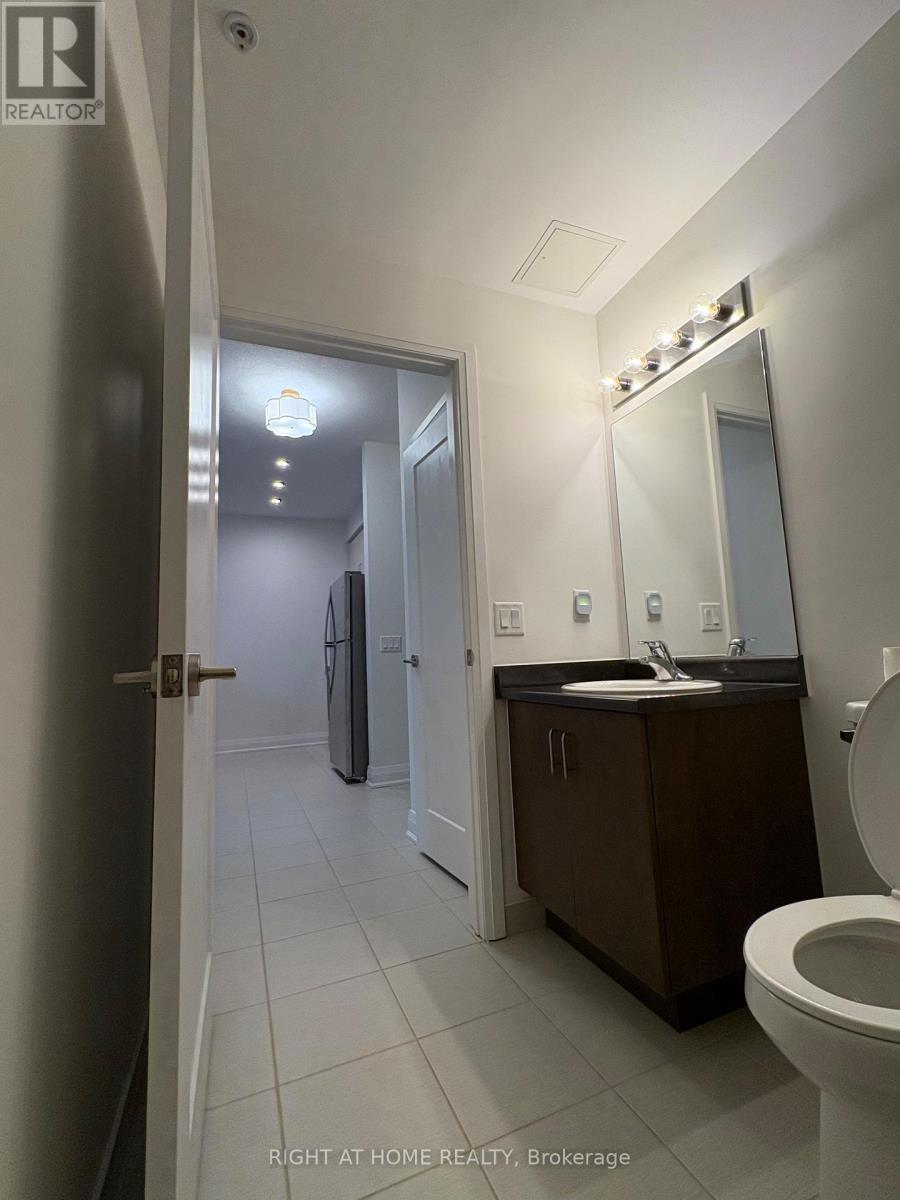 513 - 16 Concord Place, Grimsby, Ontario  L3M 0J1 - Photo 10 - X12500330