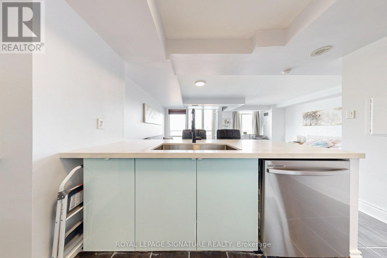 1205 - 39 Parliament Street, Toronto, Ontario  M5A 4R2 - Photo 7 - C12500382