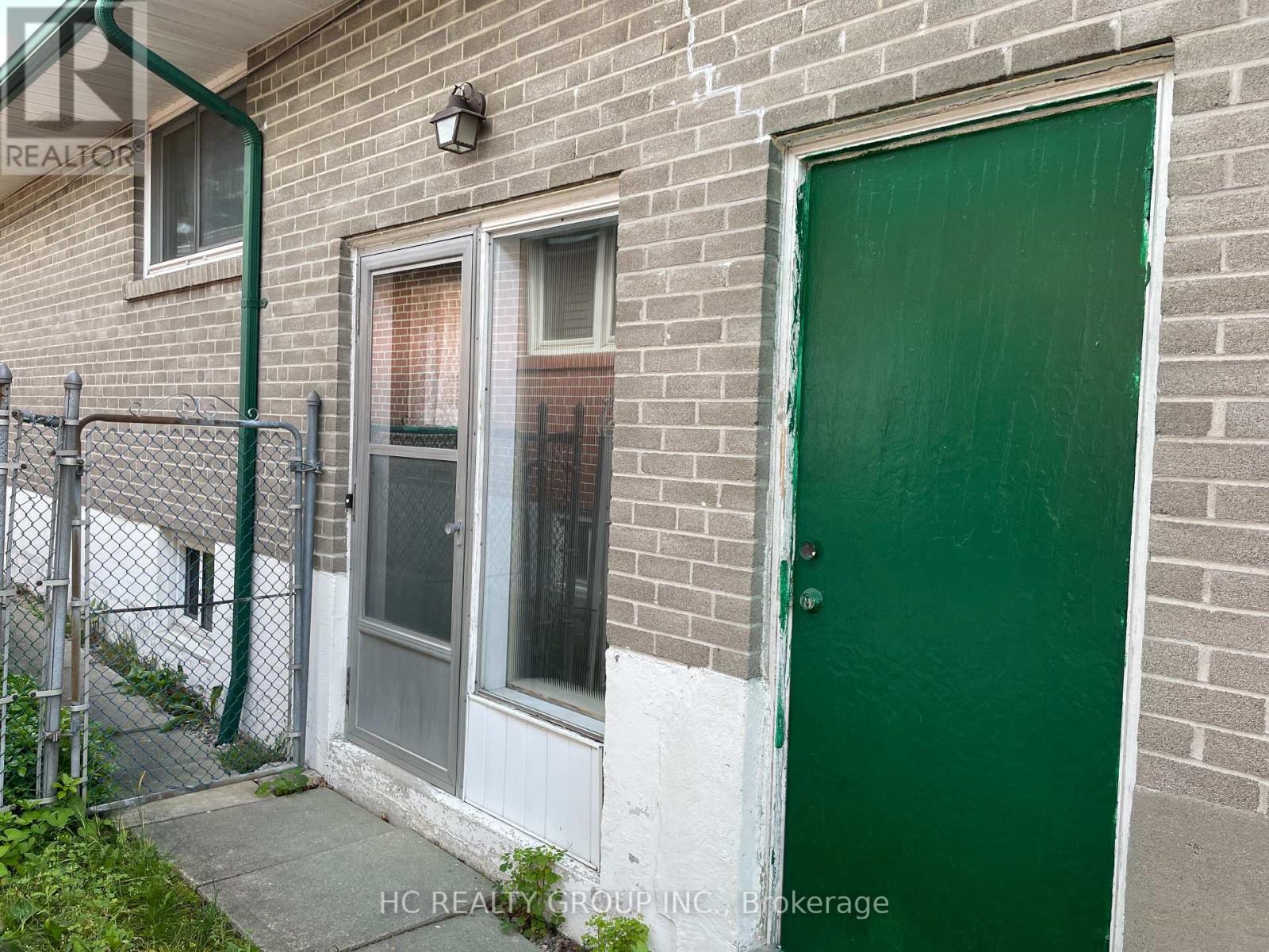 (Basement) - 34 Birchard Street, Toronto, Ontario  M1T 1Z2 - Photo 2 - E12500338