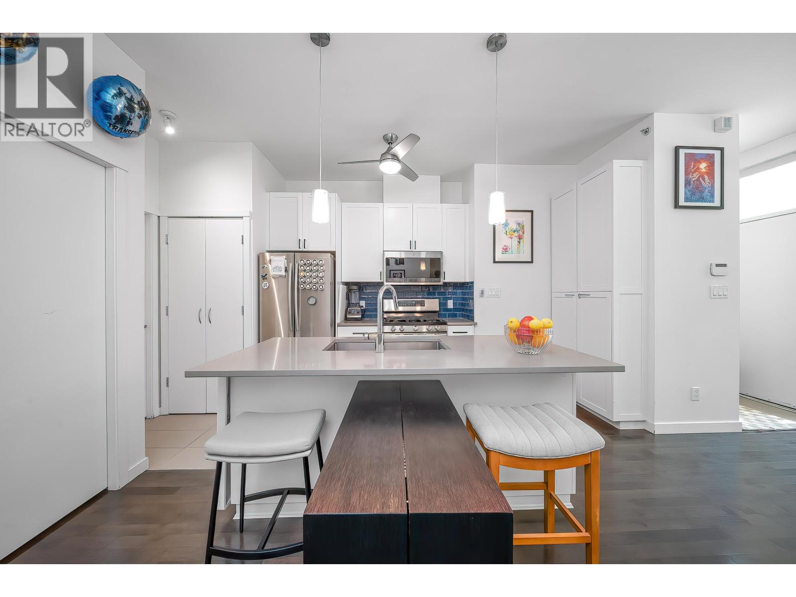 983 Richards Street, Vancouver, British Columbia  V6B 3B6 - Photo 10 - R3027213