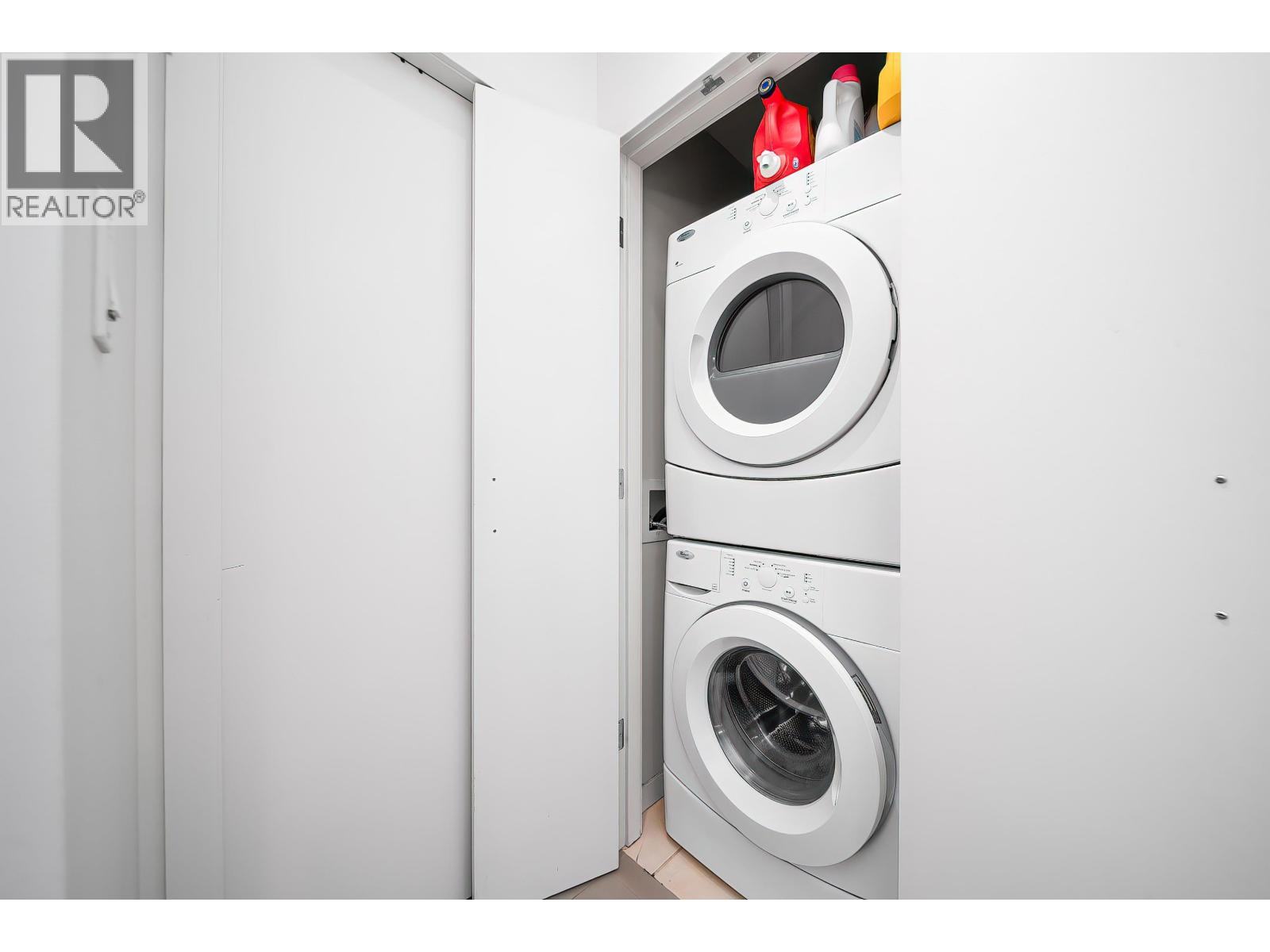 983 Richards Street, Vancouver, British Columbia  V6B 3B6 - Photo 14 - R3027213