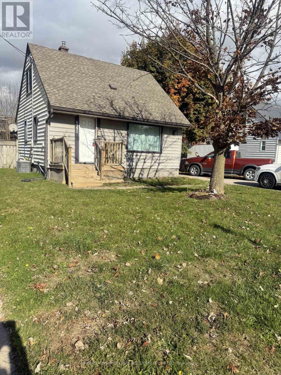 Unit#1 - 6391 Mcleod Road, Niagara Falls, Ontario  L2G 3G2 - Photo 16 - X12500384